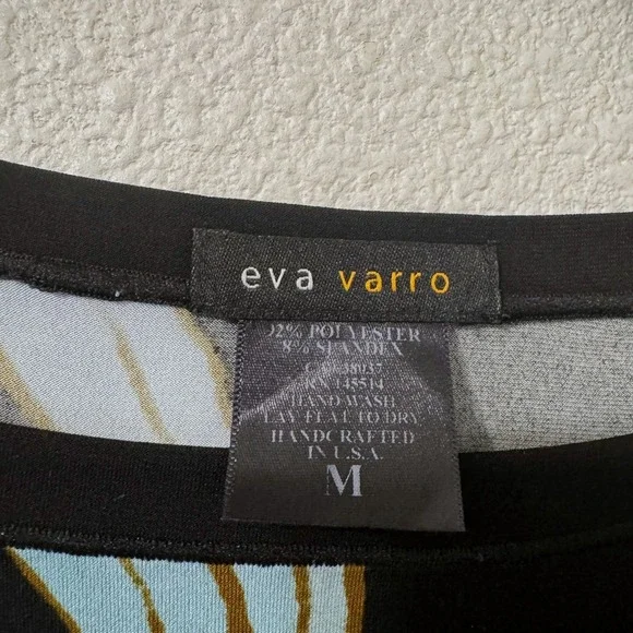 Eva Varro Shift Mini Dress M Black Floral Print 3/4 Sleeve Artsy Travel Comfort - Picture 2 of 3